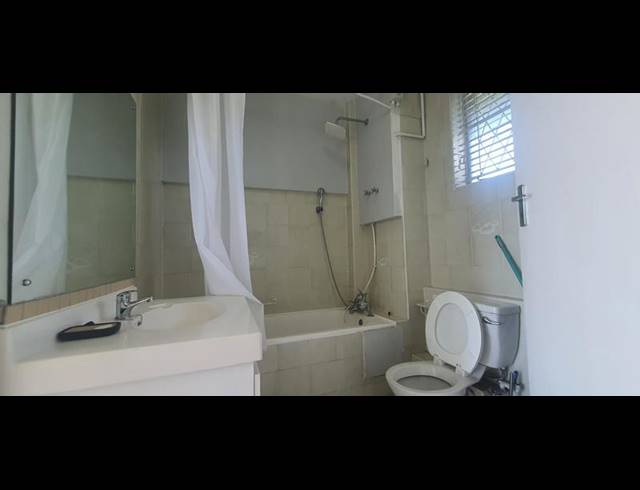 1 BEDROOM PROPERTY TO RENT IN ESSENWOOD